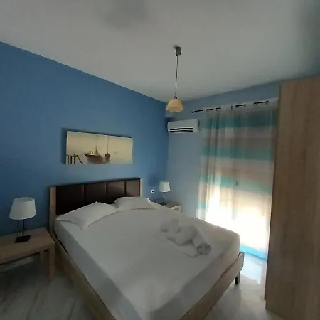 Апартаменты Lampos House Вурвуру