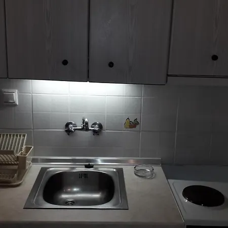 Lampos House * Вурвуру