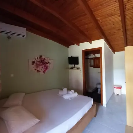 Daire Lampos House Vourvourou