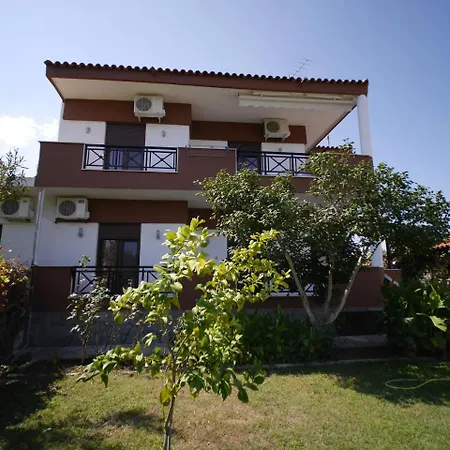 Lampos House Vourvourou