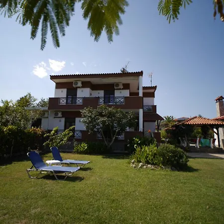 Apartment Lampos House