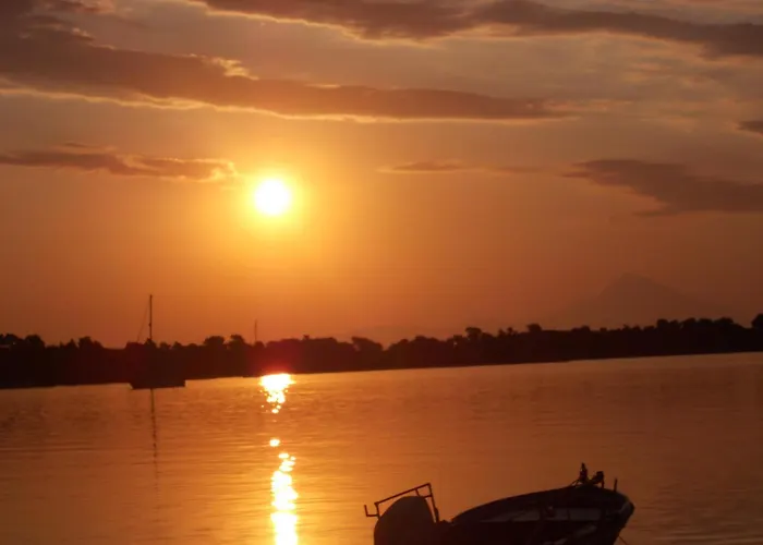 兰波斯之家酒店－佛福劳 公寓 *