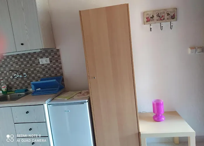 Lampos House Apartment *