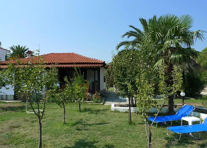 Lampos House