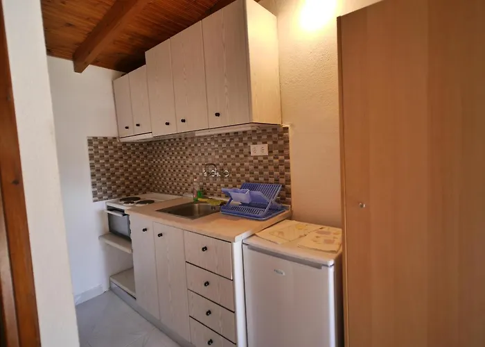 Lampos House Apartment *